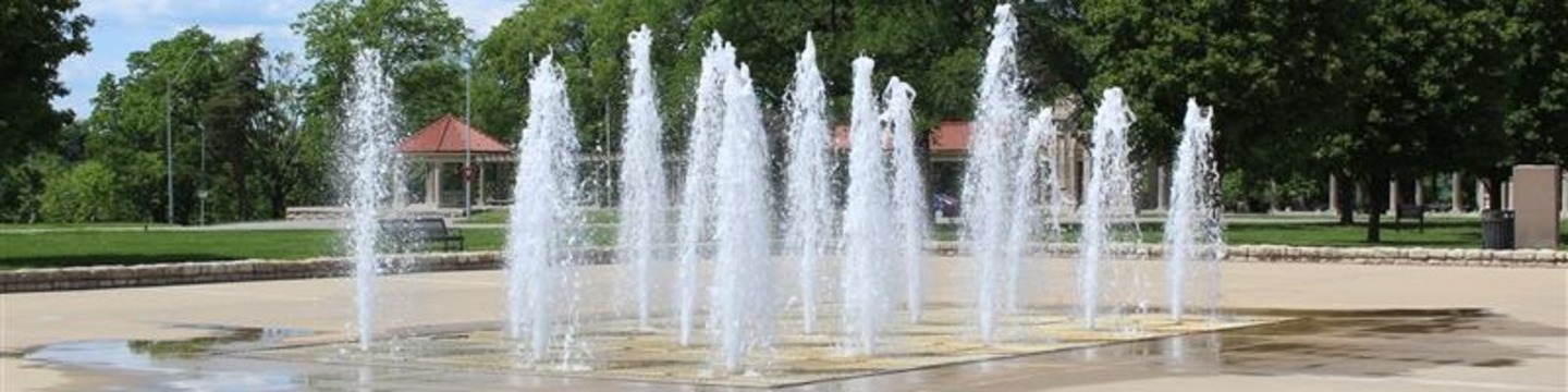 Image of fountains on a summer day.